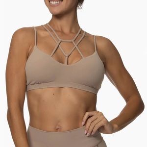 CALICOAN LACE SPORTS BRA in mocha